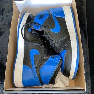 2017 Royal Blue Jordan 1’s